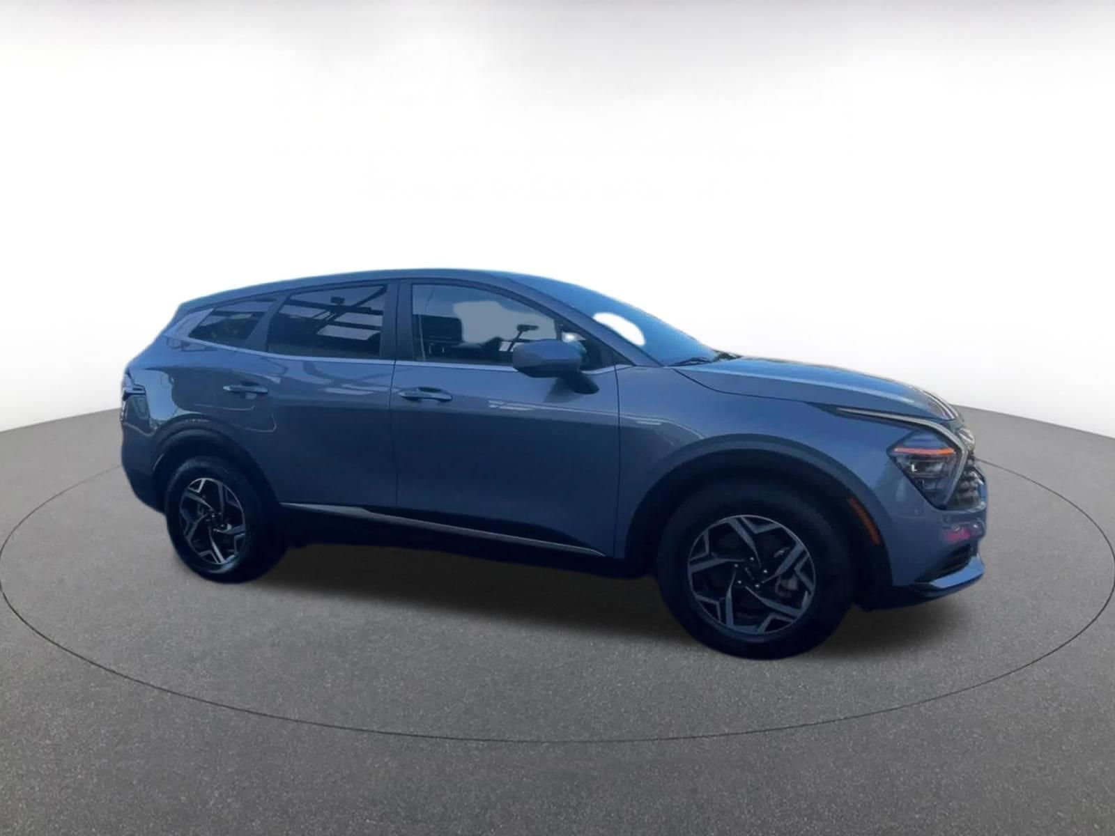 Thumbnail: 2025 Kia Sportage - 2