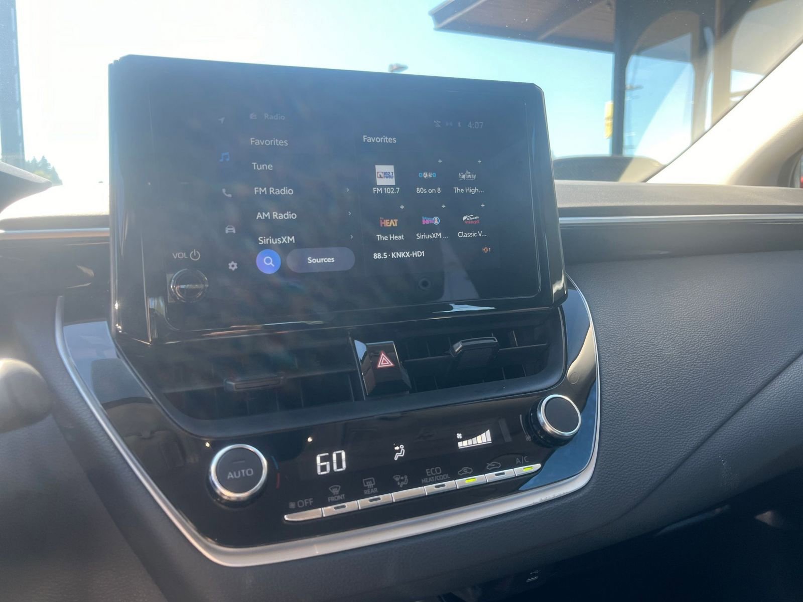 Thumbnail: 2024 Toyota Corolla - 21