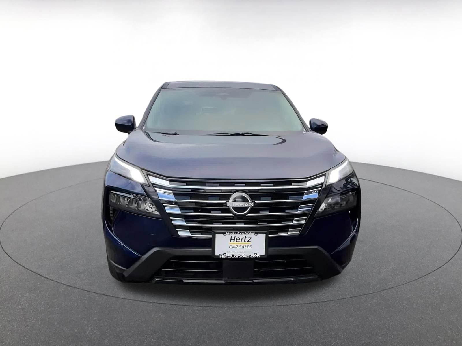 Thumbnail: 2025 Nissan Rogue - 4