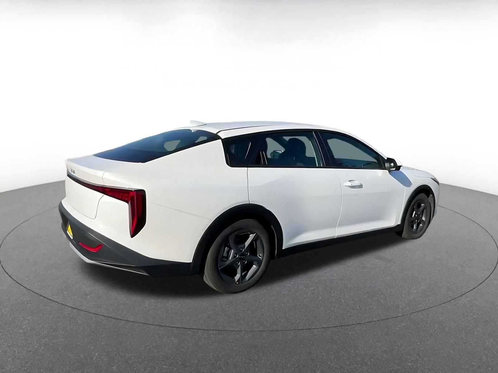 Thumbnail: 2026 Kia K4 - 14