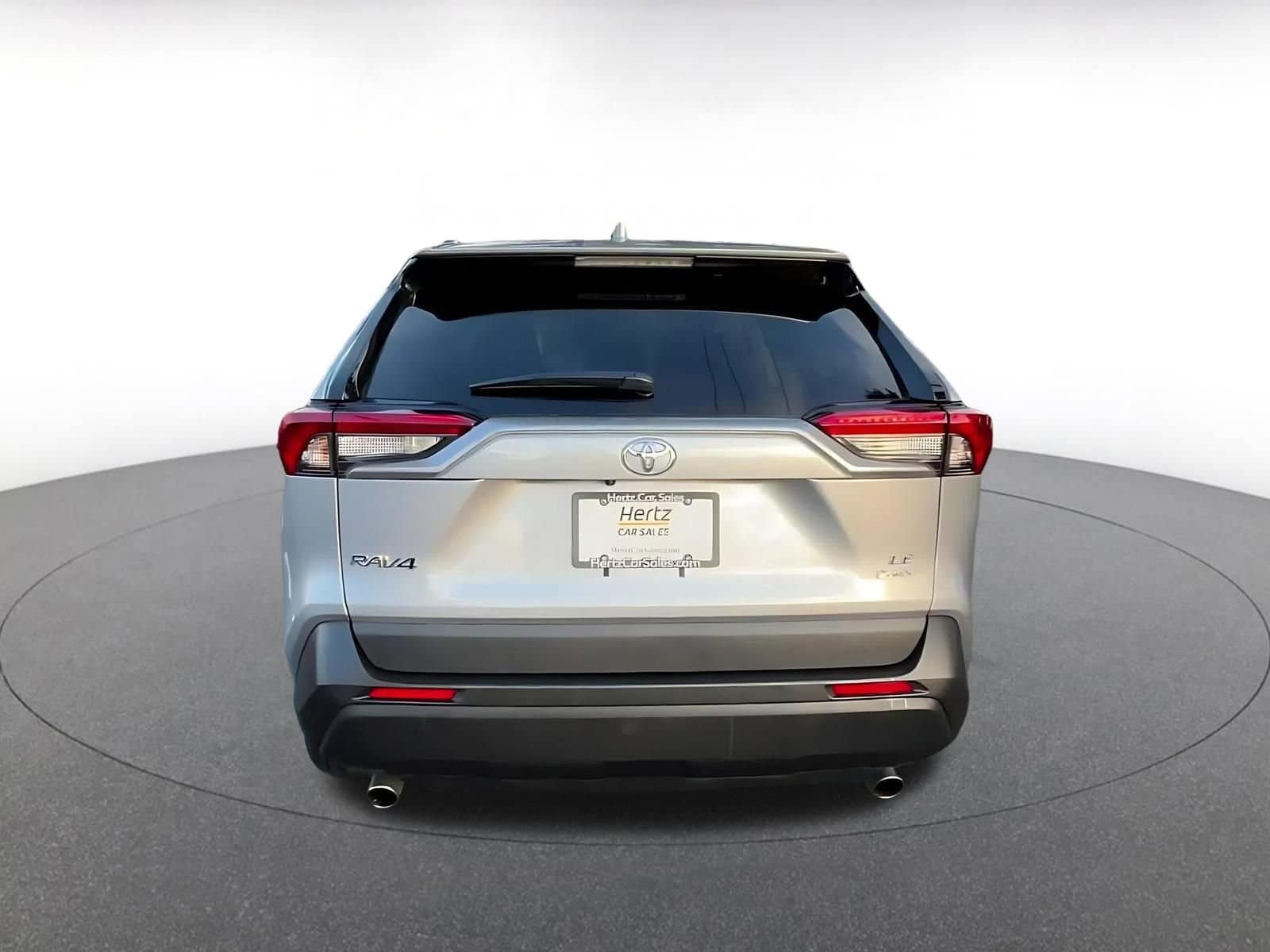 Thumbnail: 2025 Toyota RAV4 - 12