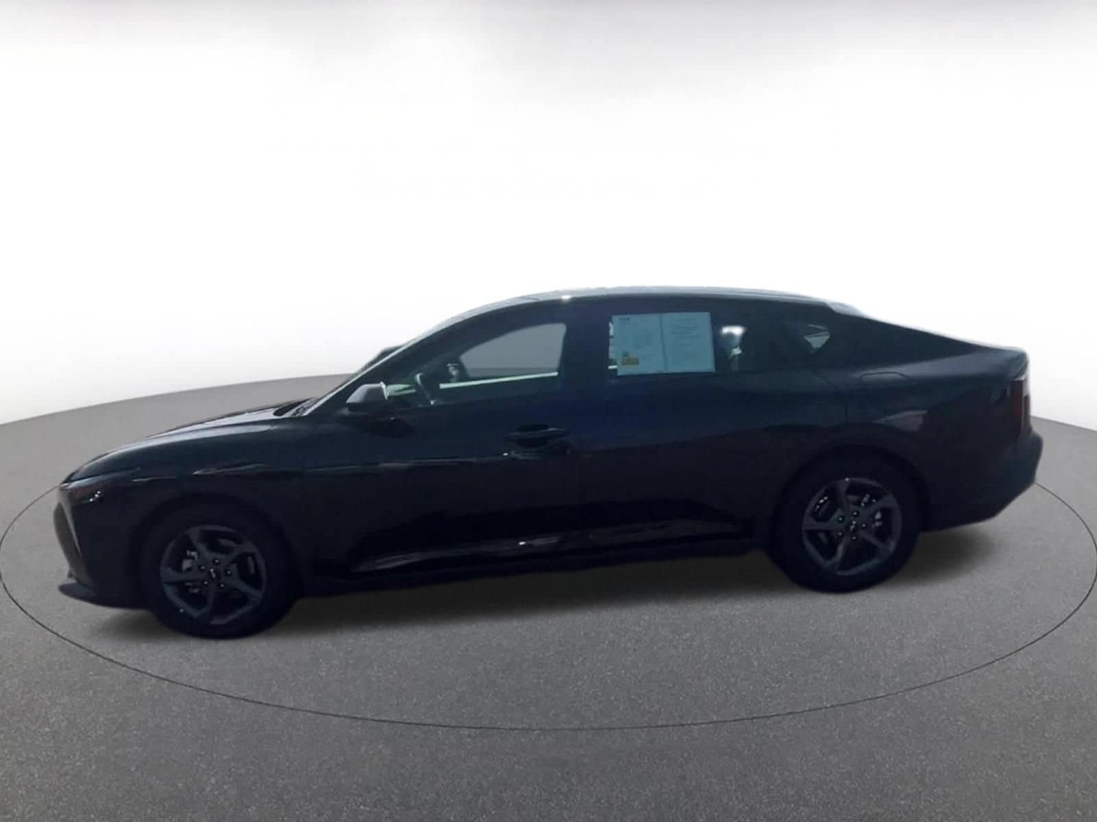 Thumbnail: 2025 Kia K4 - 8
