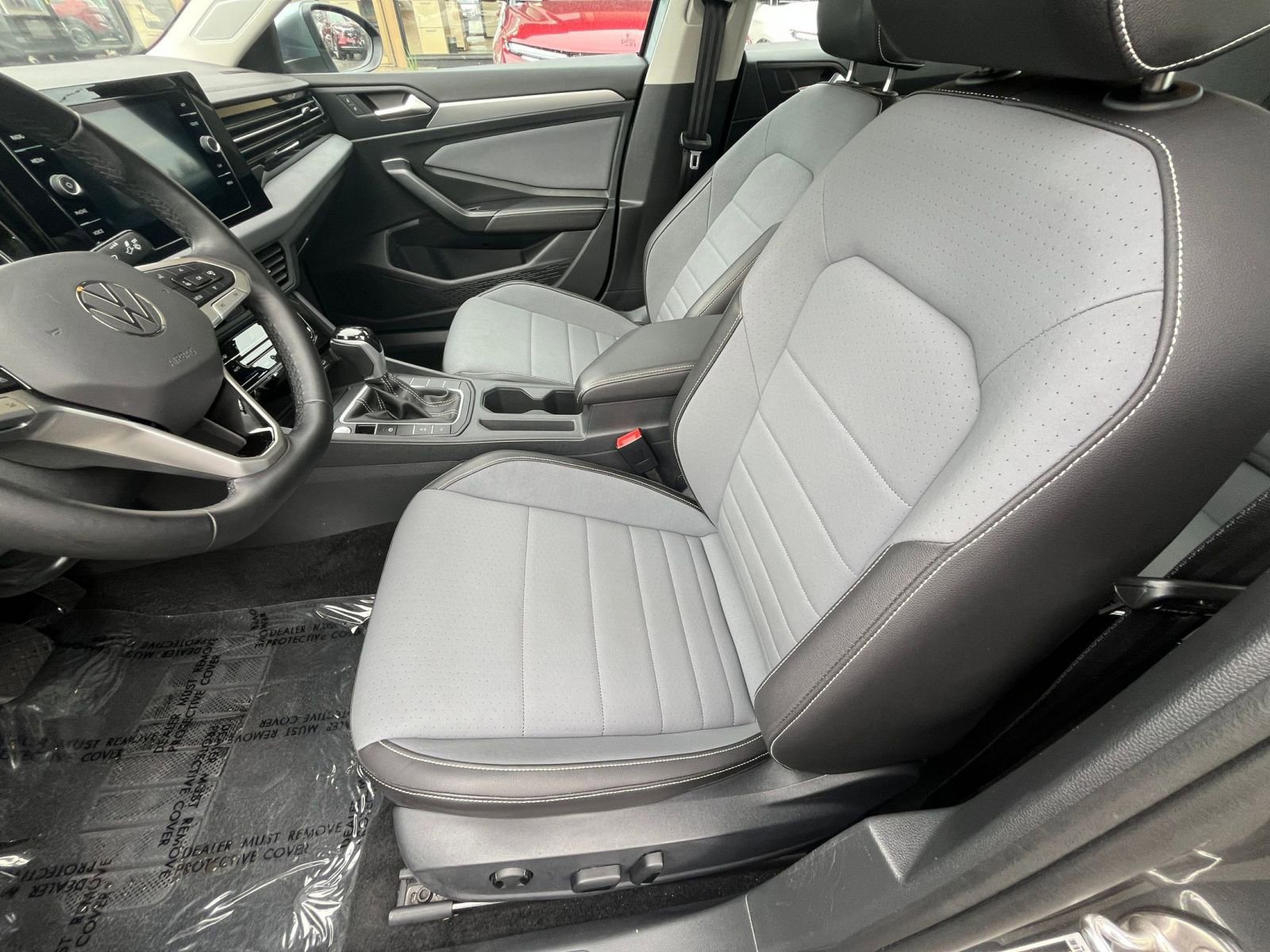 Thumbnail: 2025 Volkswagen Jetta - 29