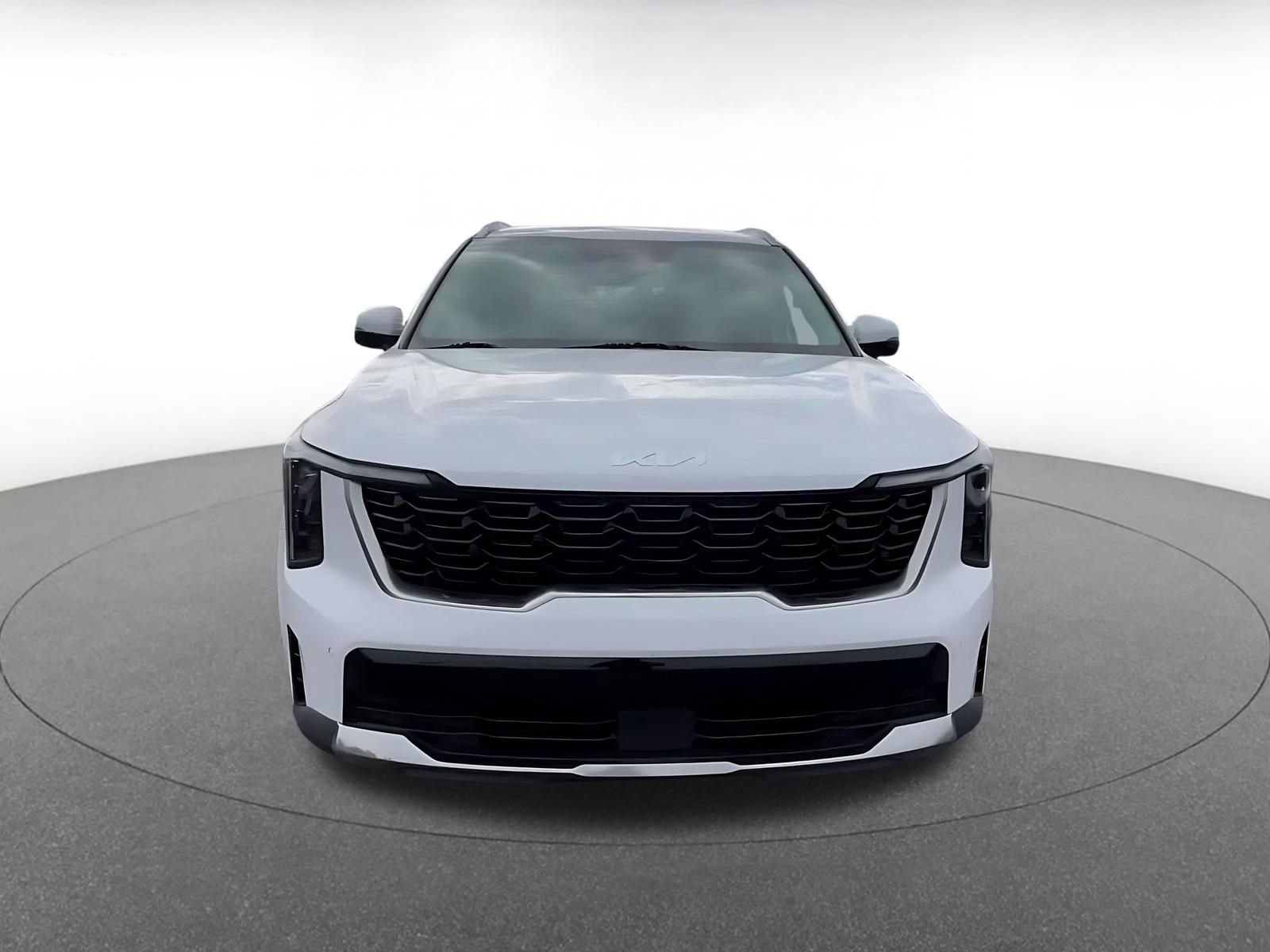 Thumbnail: 2024 Kia Sorento - 4