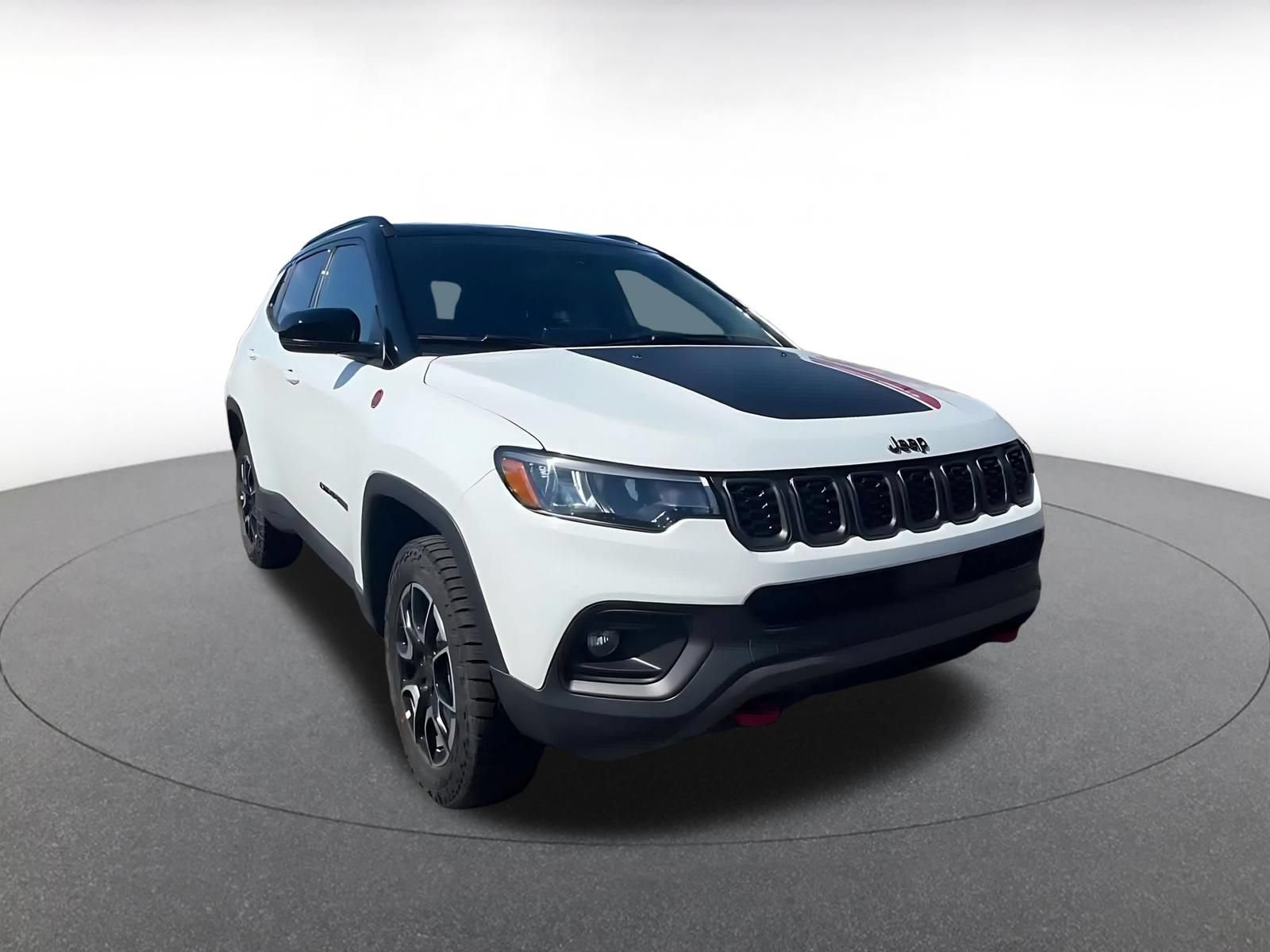 Thumbnail: 2026 Jeep Compass - 3