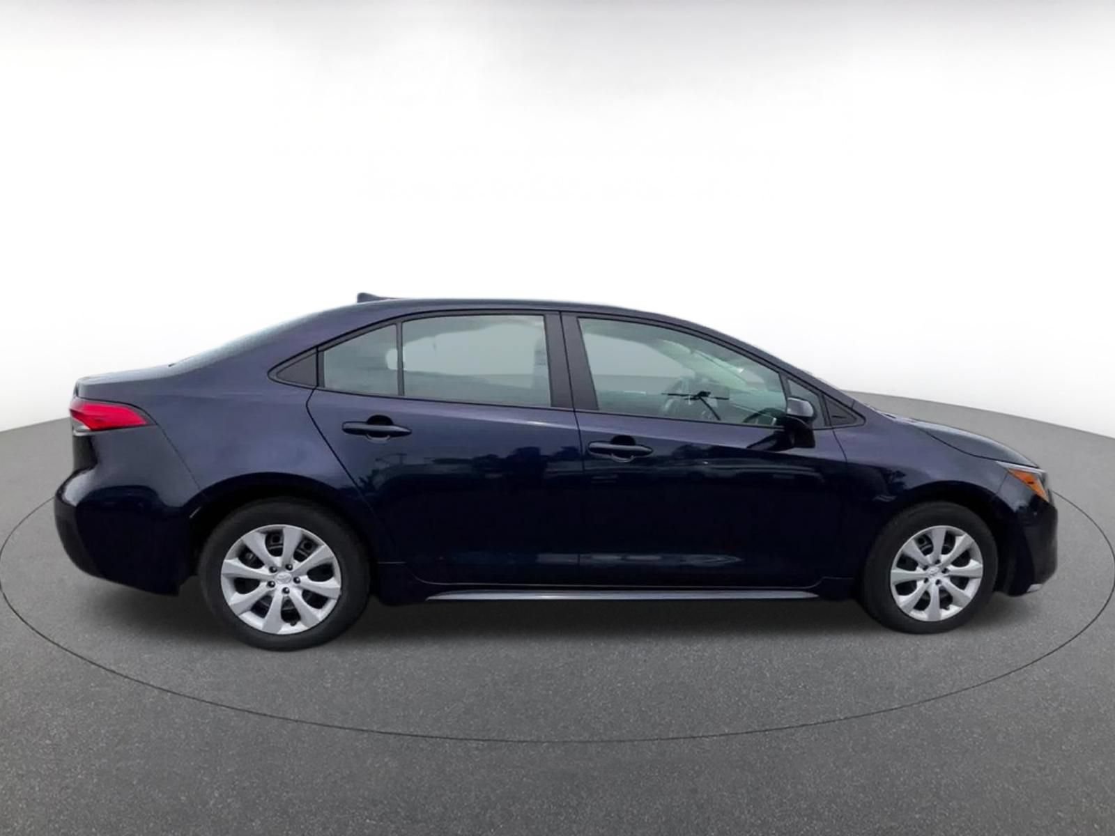 Thumbnail: 2025 Toyota Corolla - 16