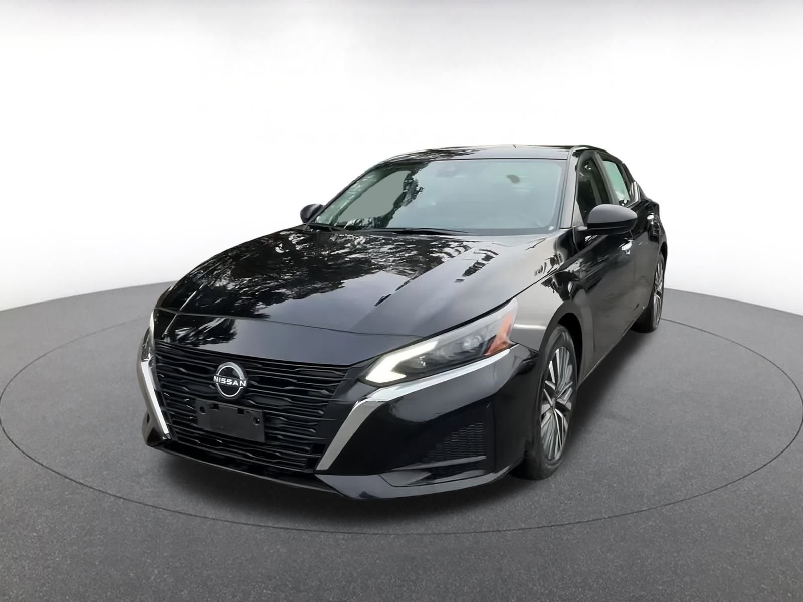 Thumbnail: 2024 Nissan Altima - 7