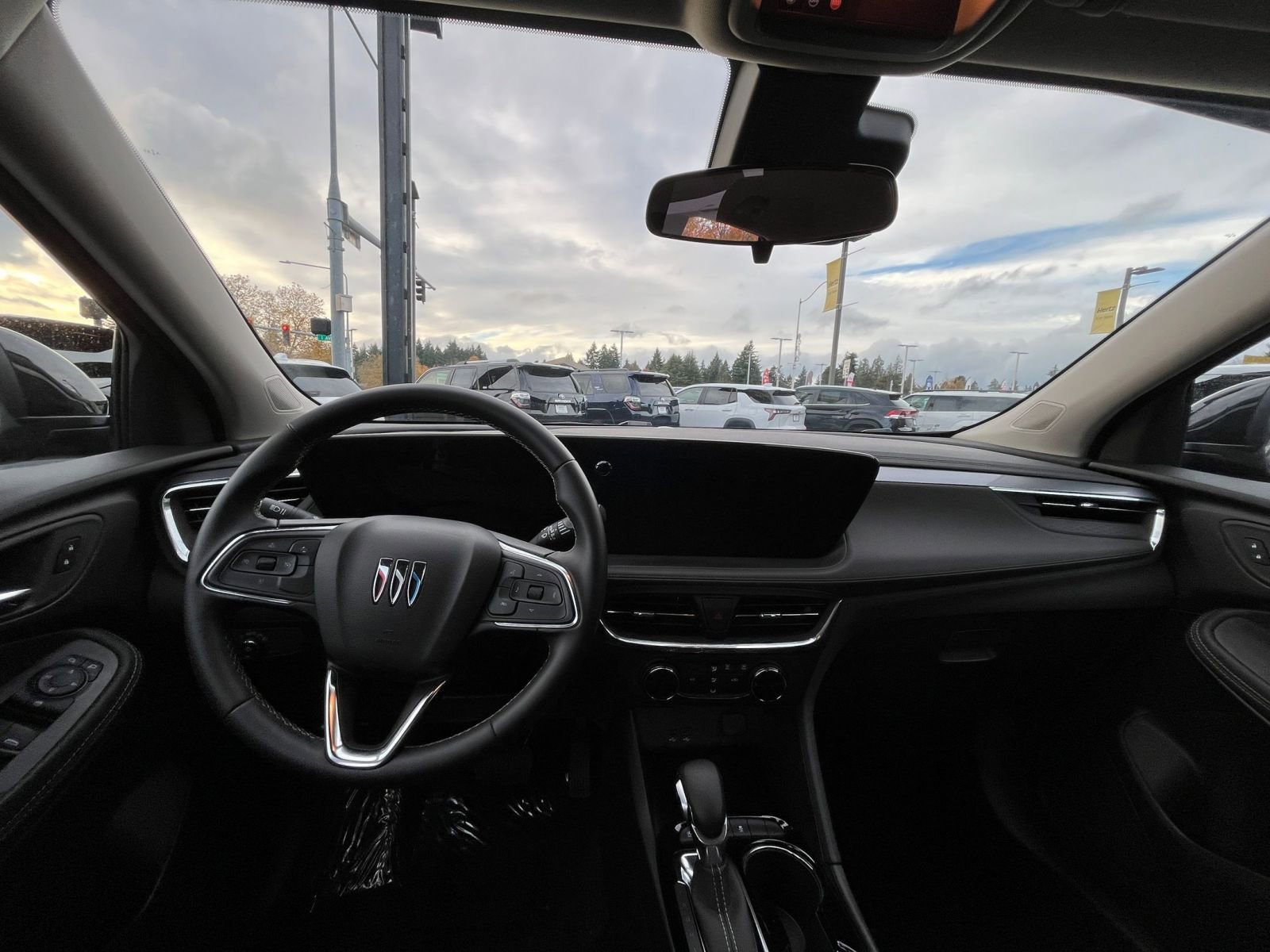 Thumbnail: 2025 Buick Encore GX - 33