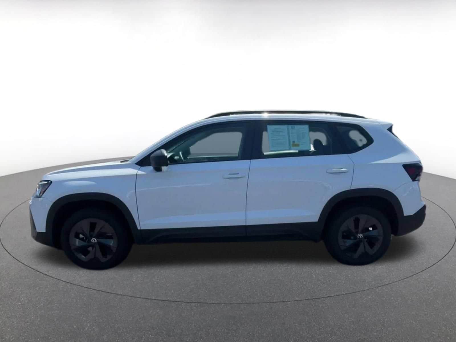 Thumbnail: 2026 Volkswagen Taos - 9