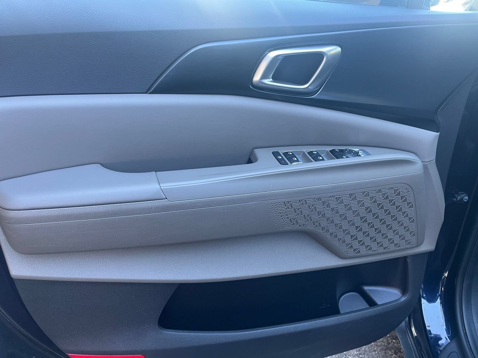 Thumbnail: 2026 Kia Carnival - 18