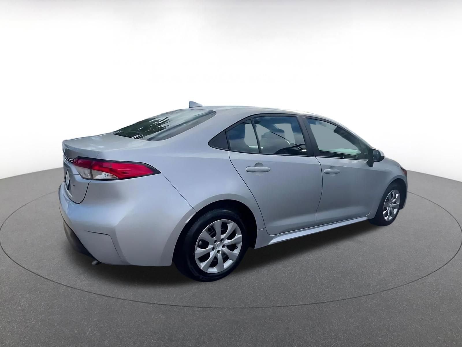 Thumbnail: 2025 Toyota Corolla - 15