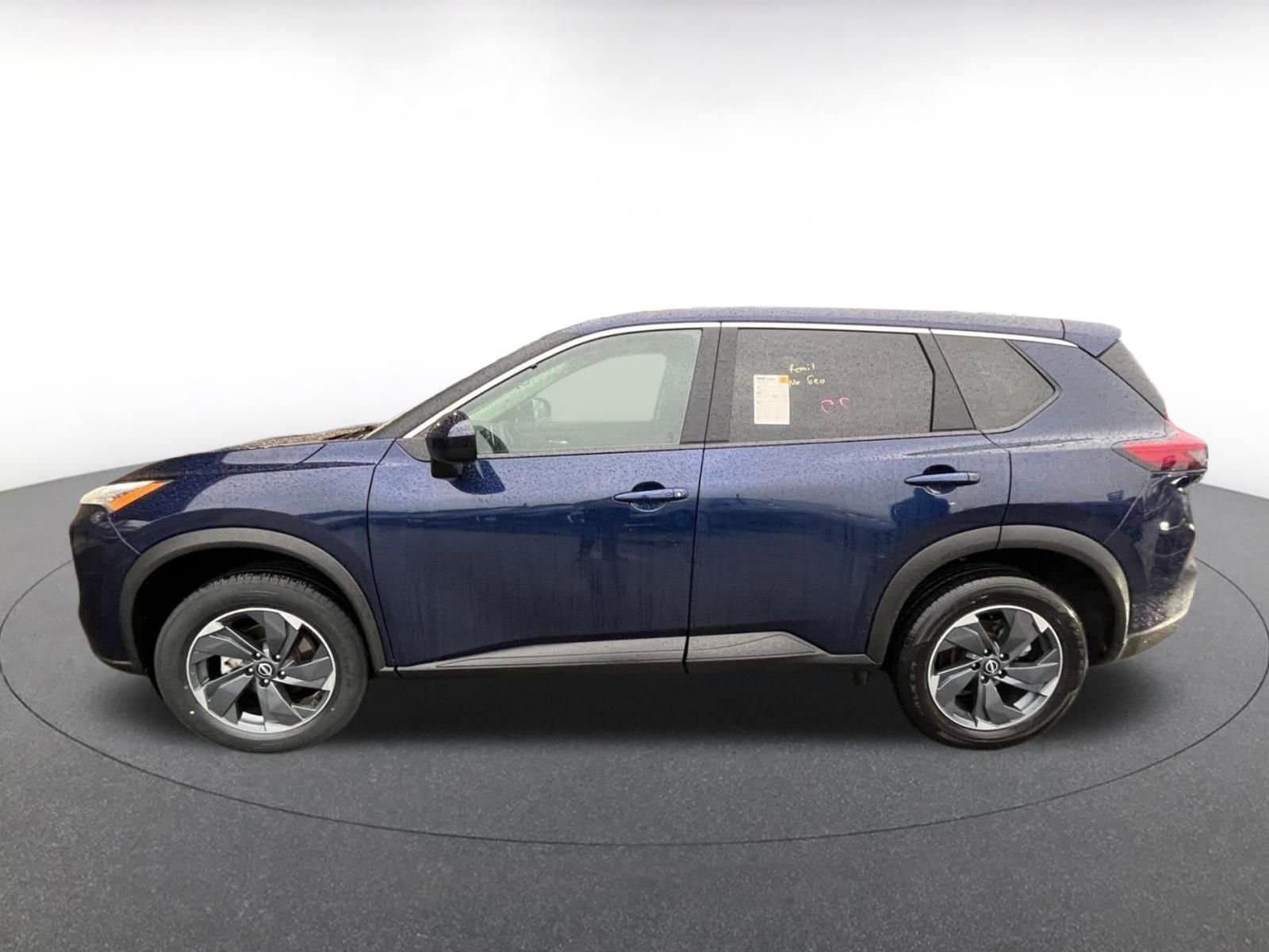 Thumbnail: 2025 Nissan Rogue - 4