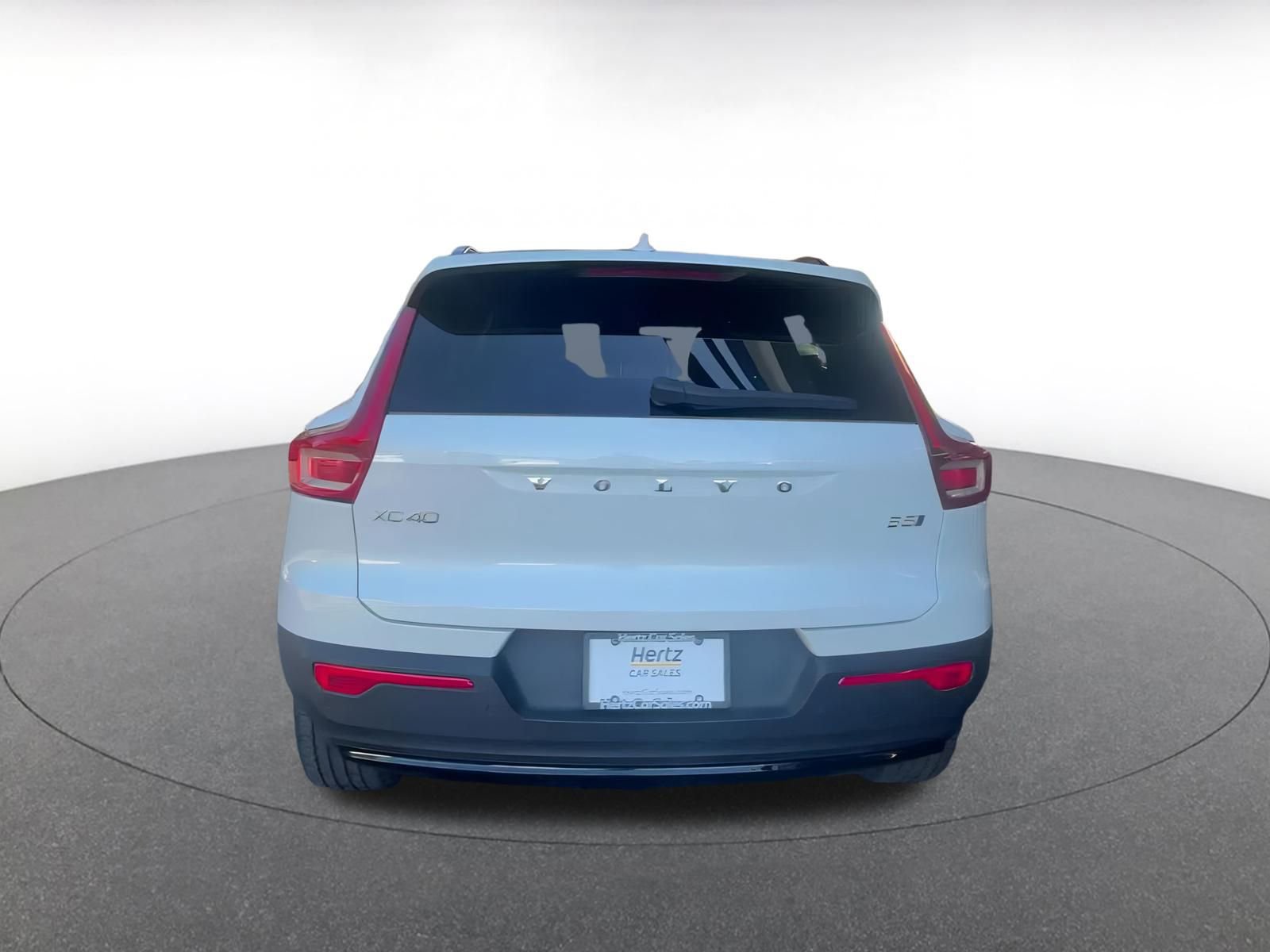 Thumbnail: 2024 Volvo XC40 - 12