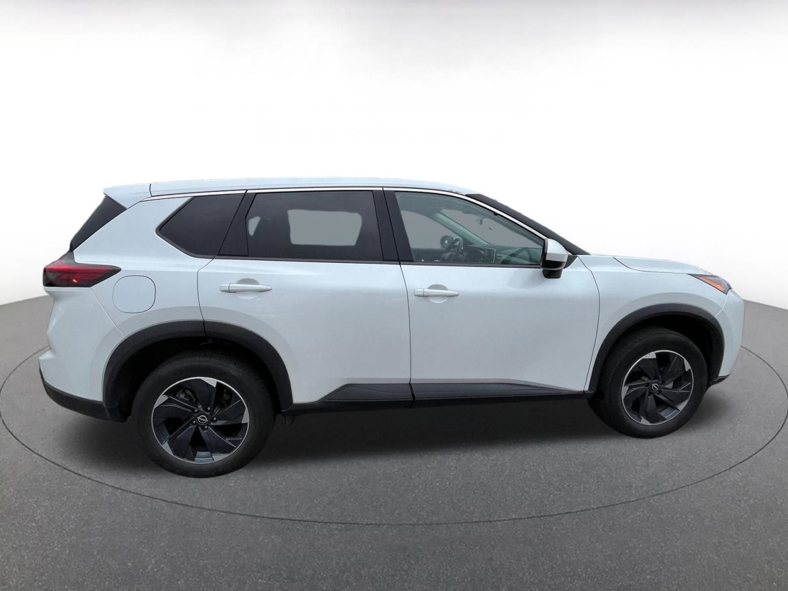 Thumbnail: 2025 Nissan Rogue - 8