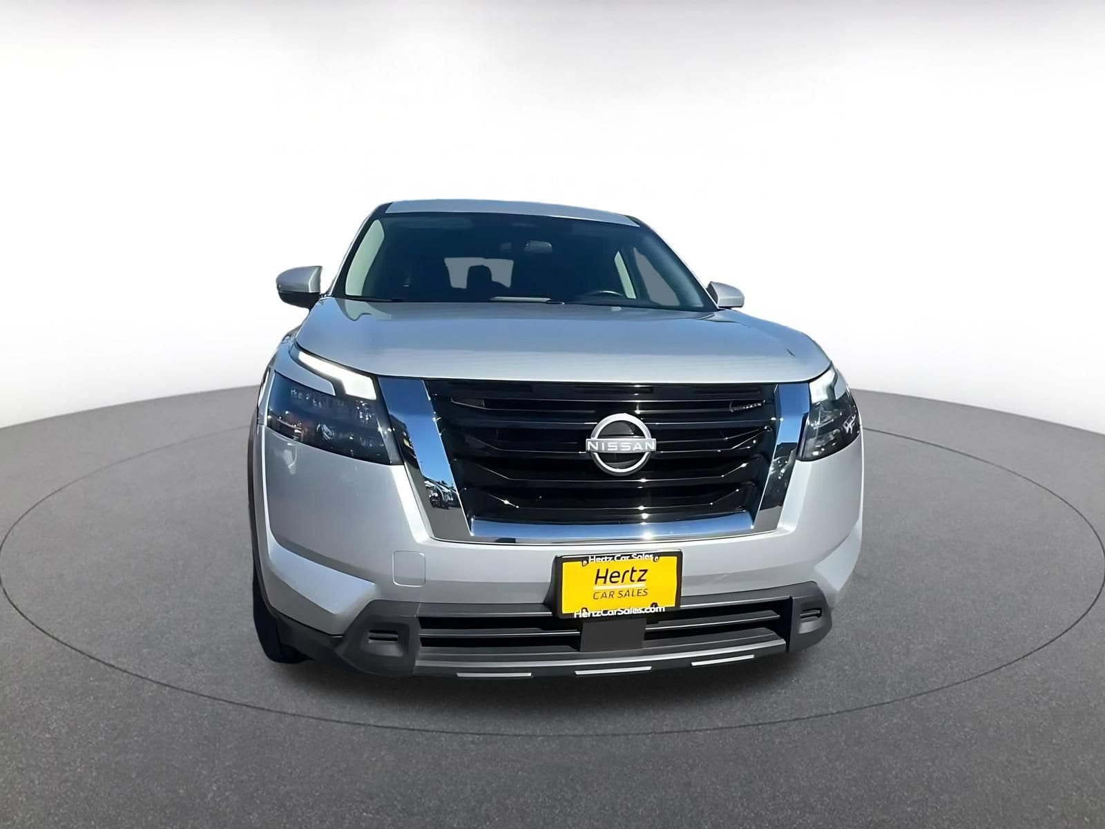 Thumbnail: 2025 Nissan Pathfinder - 4