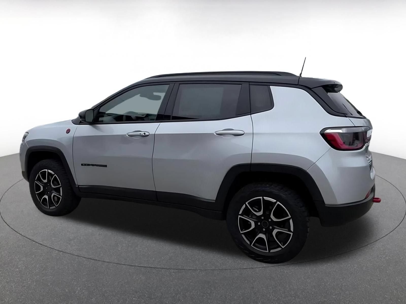 Thumbnail: 2025 Jeep Compass - 8