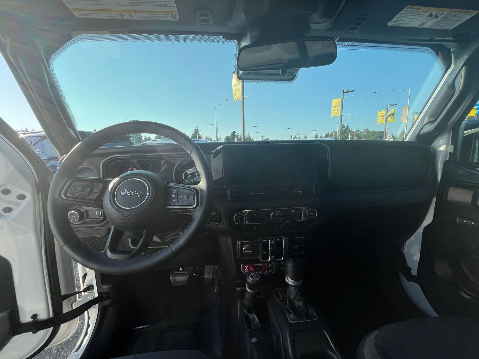 Thumbnail: 2025 Jeep Wrangler - 33