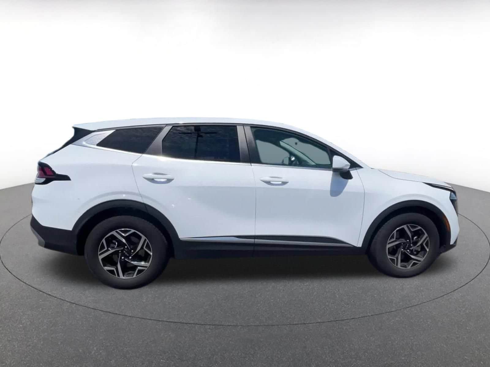 Thumbnail: 2025 Kia Sportage - 16