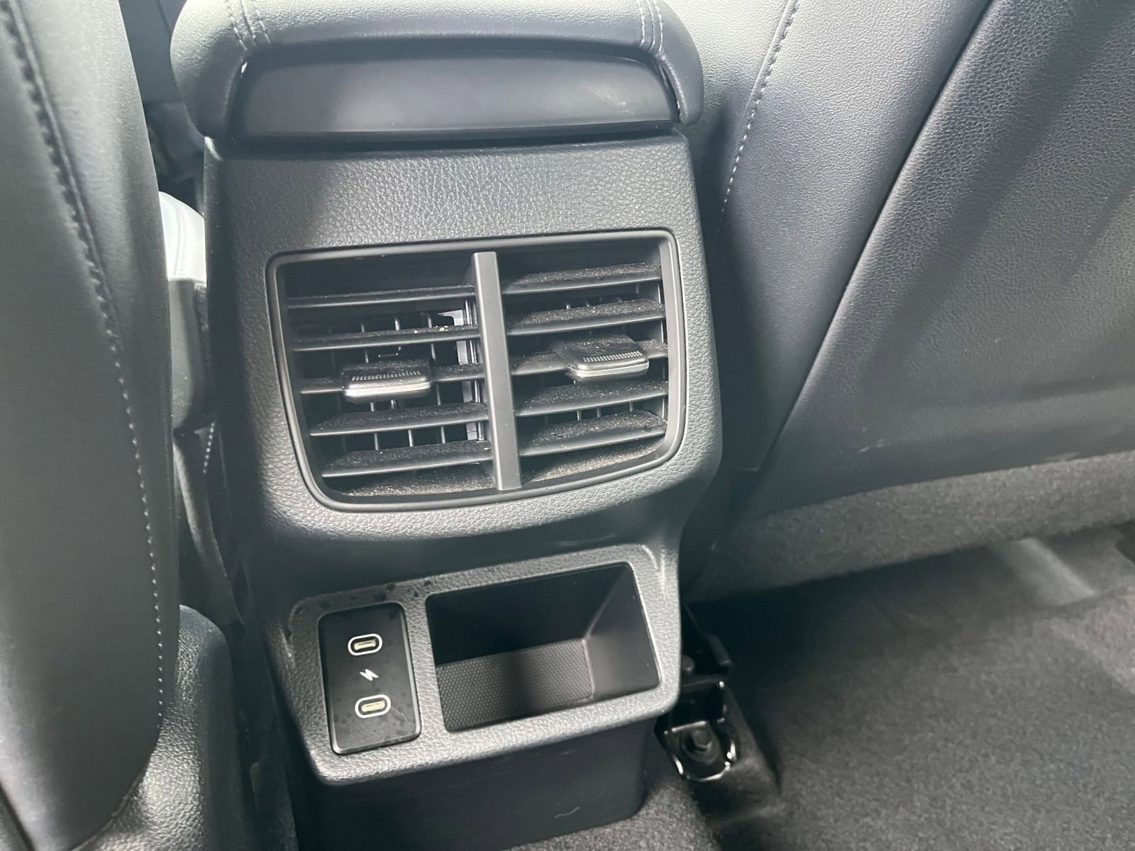 Thumbnail: 2025 Kia Seltos - 24