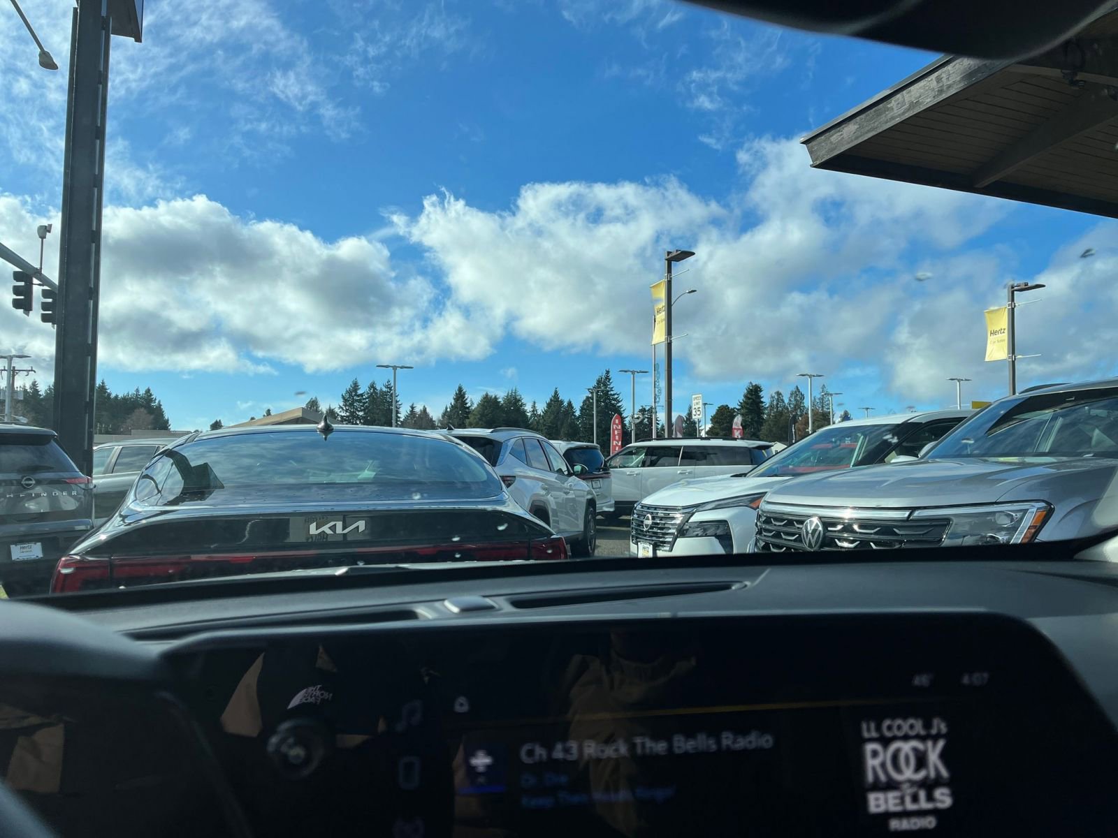 Thumbnail: 2025 Chevrolet Trax - 17