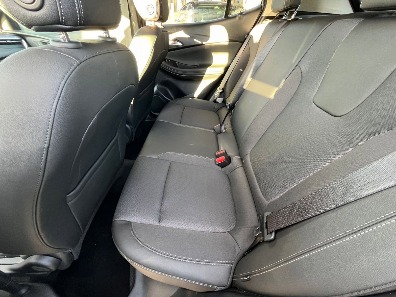 Thumbnail: 2025 Buick Encore GX - 25