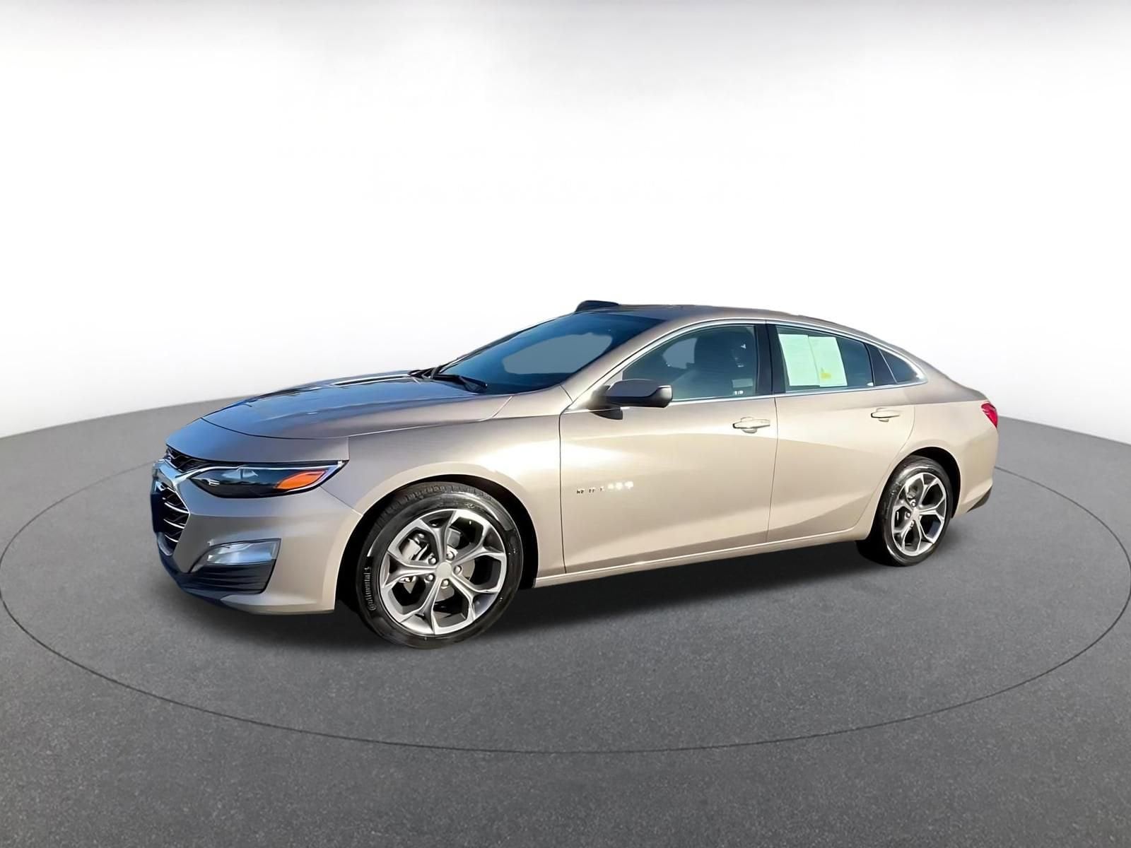 Thumbnail: 2024 Chevrolet Malibu - 8