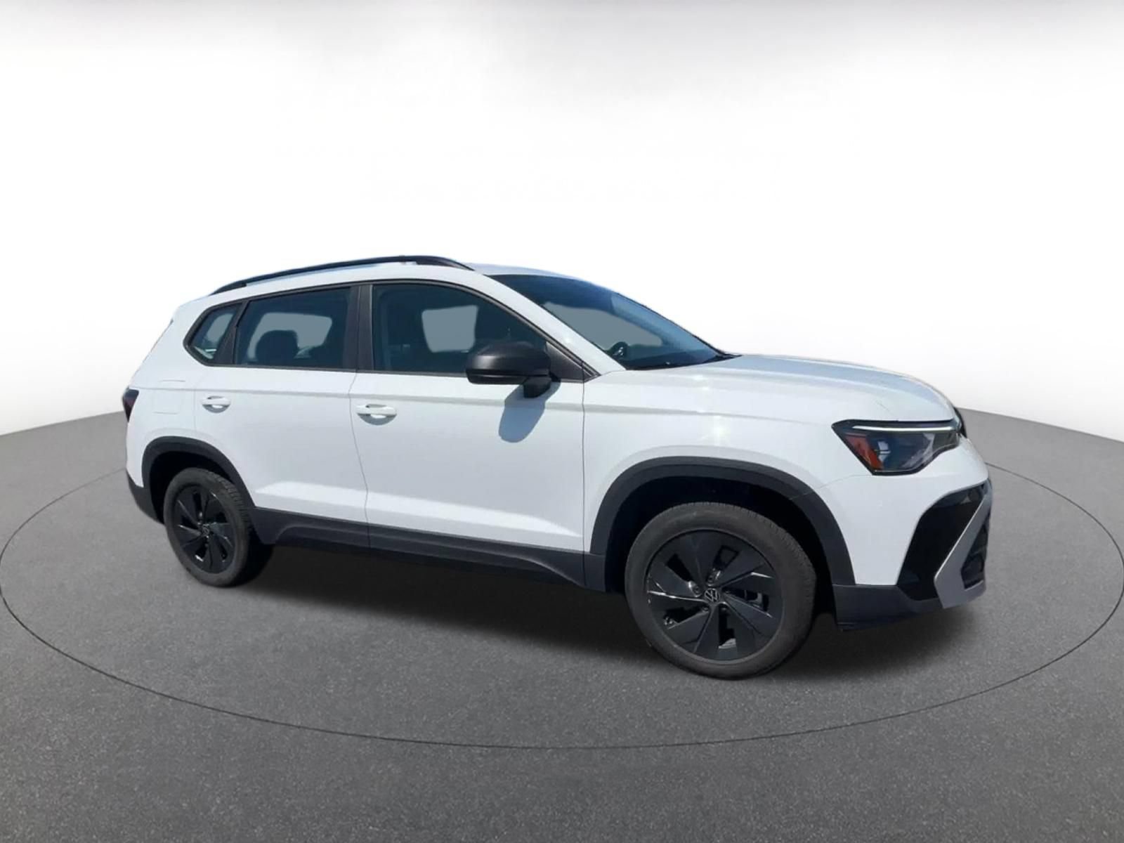 Thumbnail: 2026 Volkswagen Taos - 2