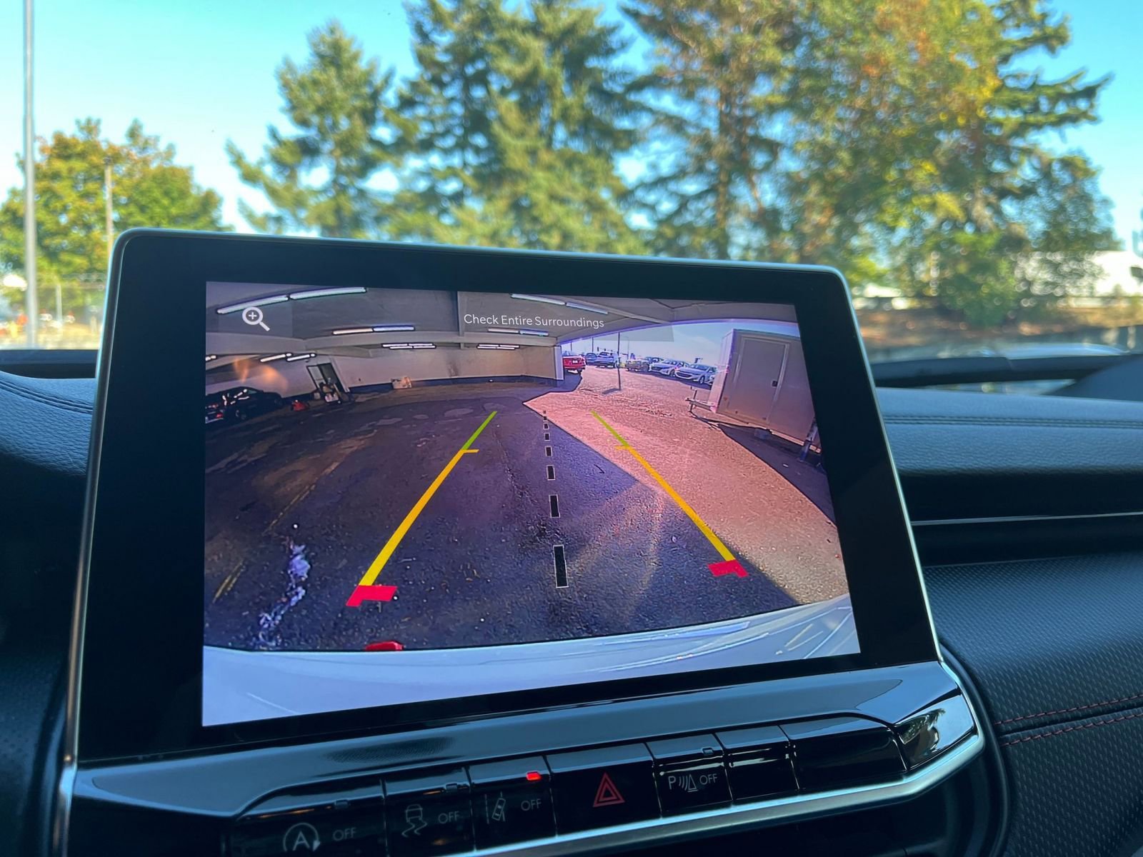 Thumbnail: 2025 Jeep Compass - 17