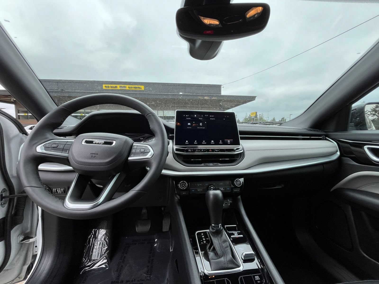 Thumbnail: 2025 Jeep Compass - 33