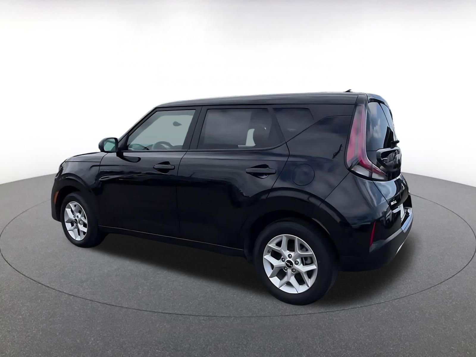 Thumbnail: 2025 Kia Soul - 10