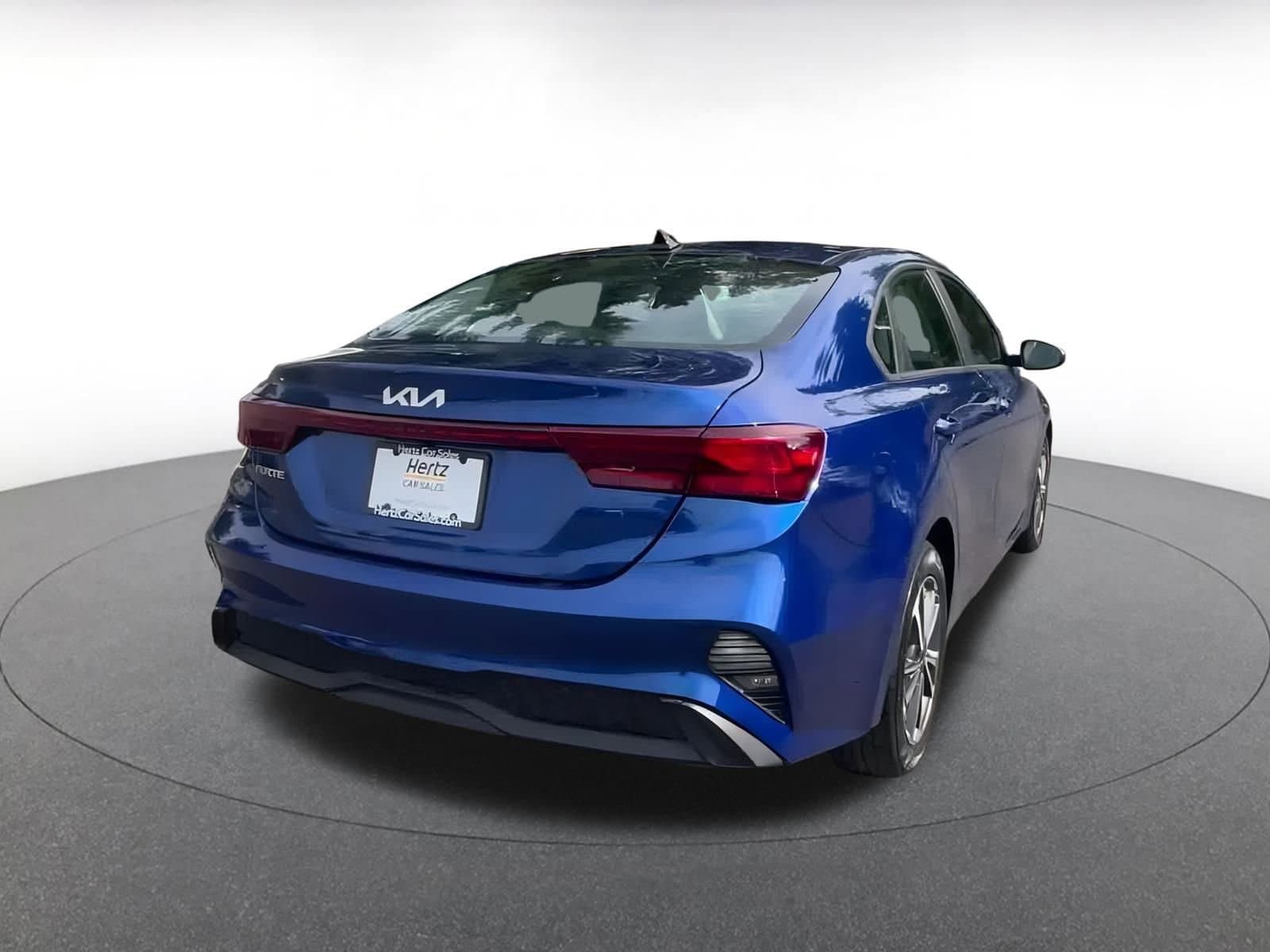 Thumbnail: 2022 Kia Forte - 15