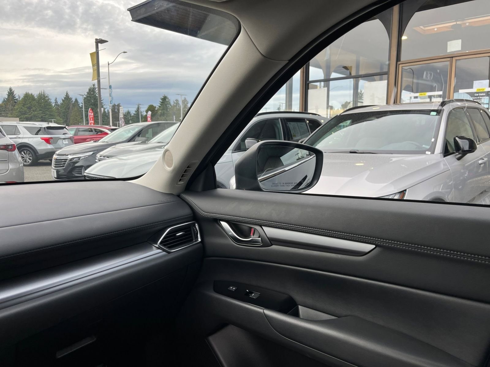 Thumbnail: 2025 Mazda CX-5 - 35