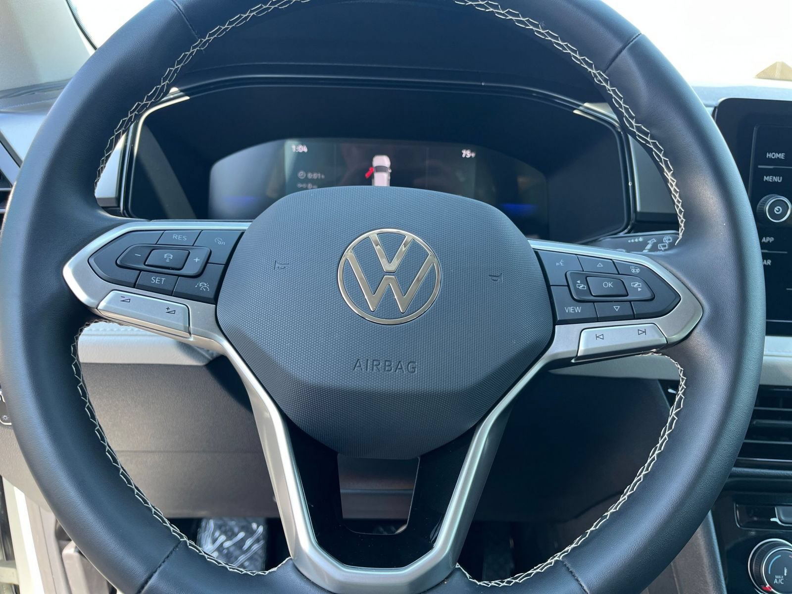 Thumbnail: 2026 Volkswagen Taos - 28