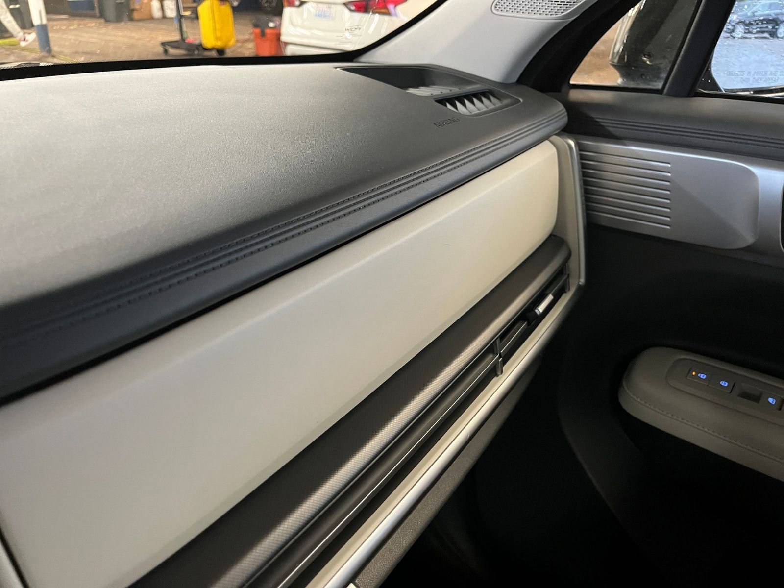 Thumbnail: 2025 Hyundai Santa Fe - 35