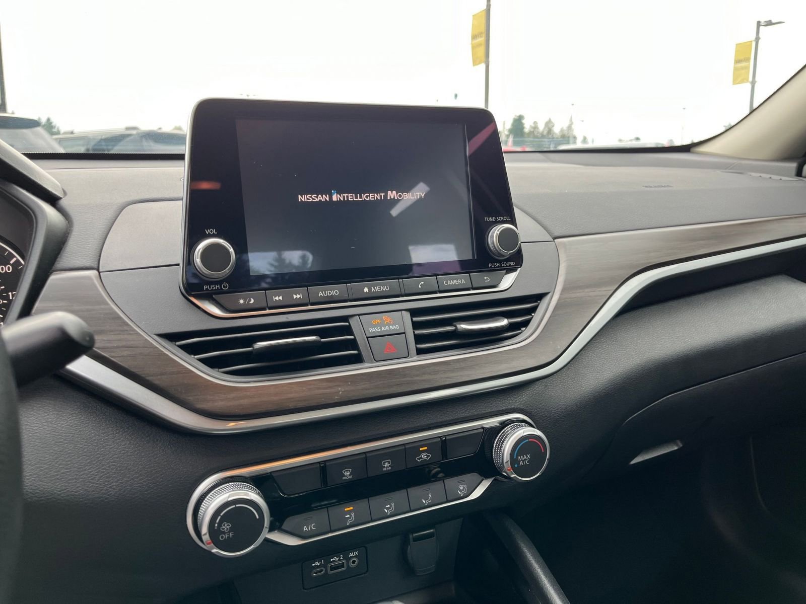 Thumbnail: 2024 Nissan Altima - 21