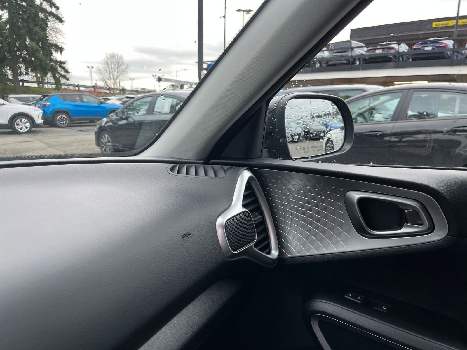 Thumbnail: 2025 Kia Soul - 35