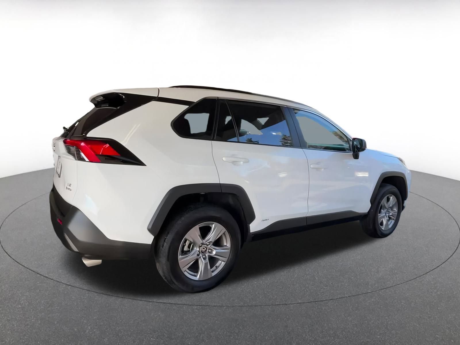 Thumbnail: 2025 Toyota RAV4 - 14