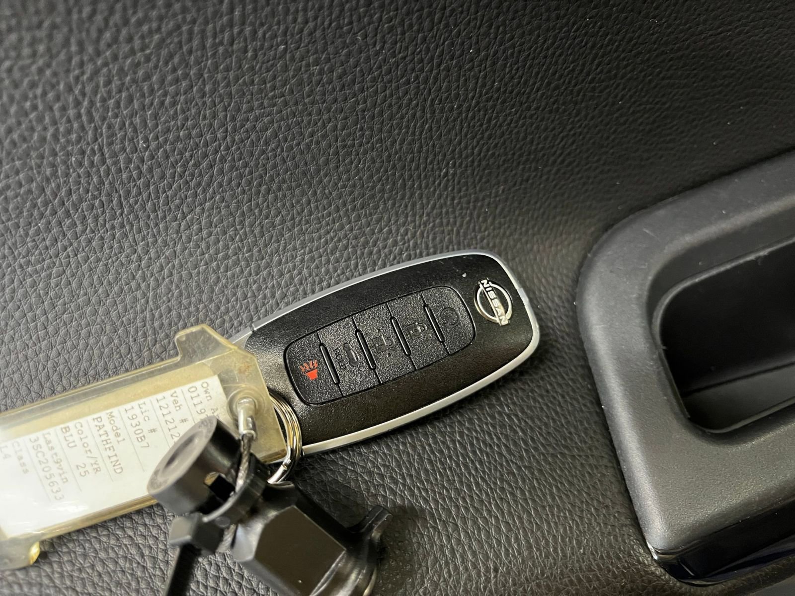 Thumbnail: 2025 Nissan Pathfinder - 21