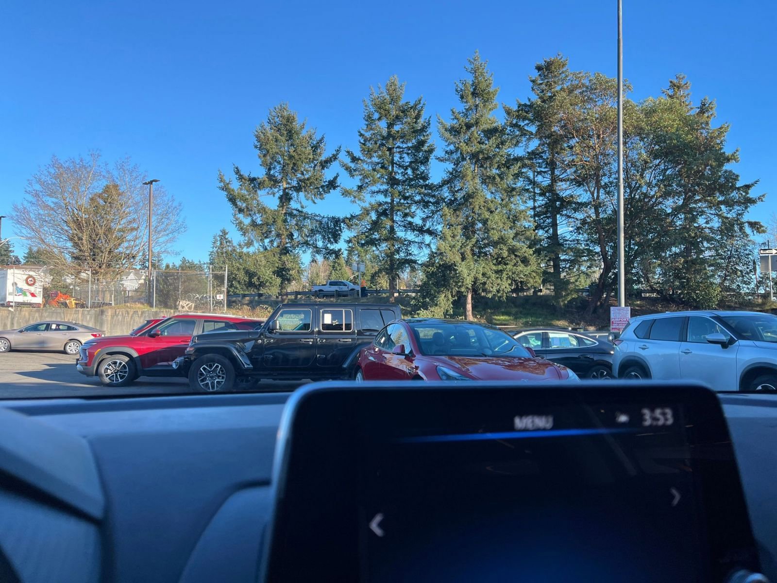 Thumbnail: 2025 Nissan Sentra - 17