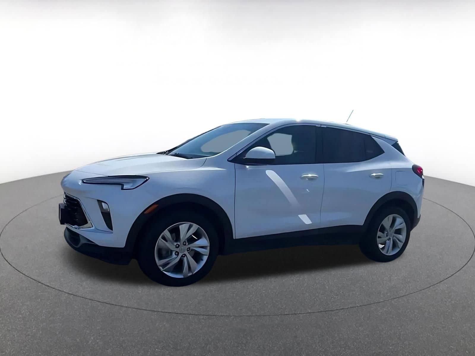 Thumbnail: 2025 Buick Encore GX - 8