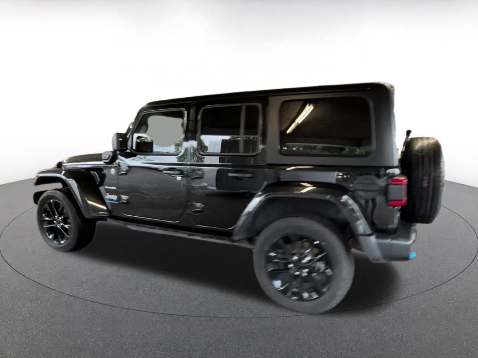 Thumbnail: 2023 Jeep Wrangler - 8