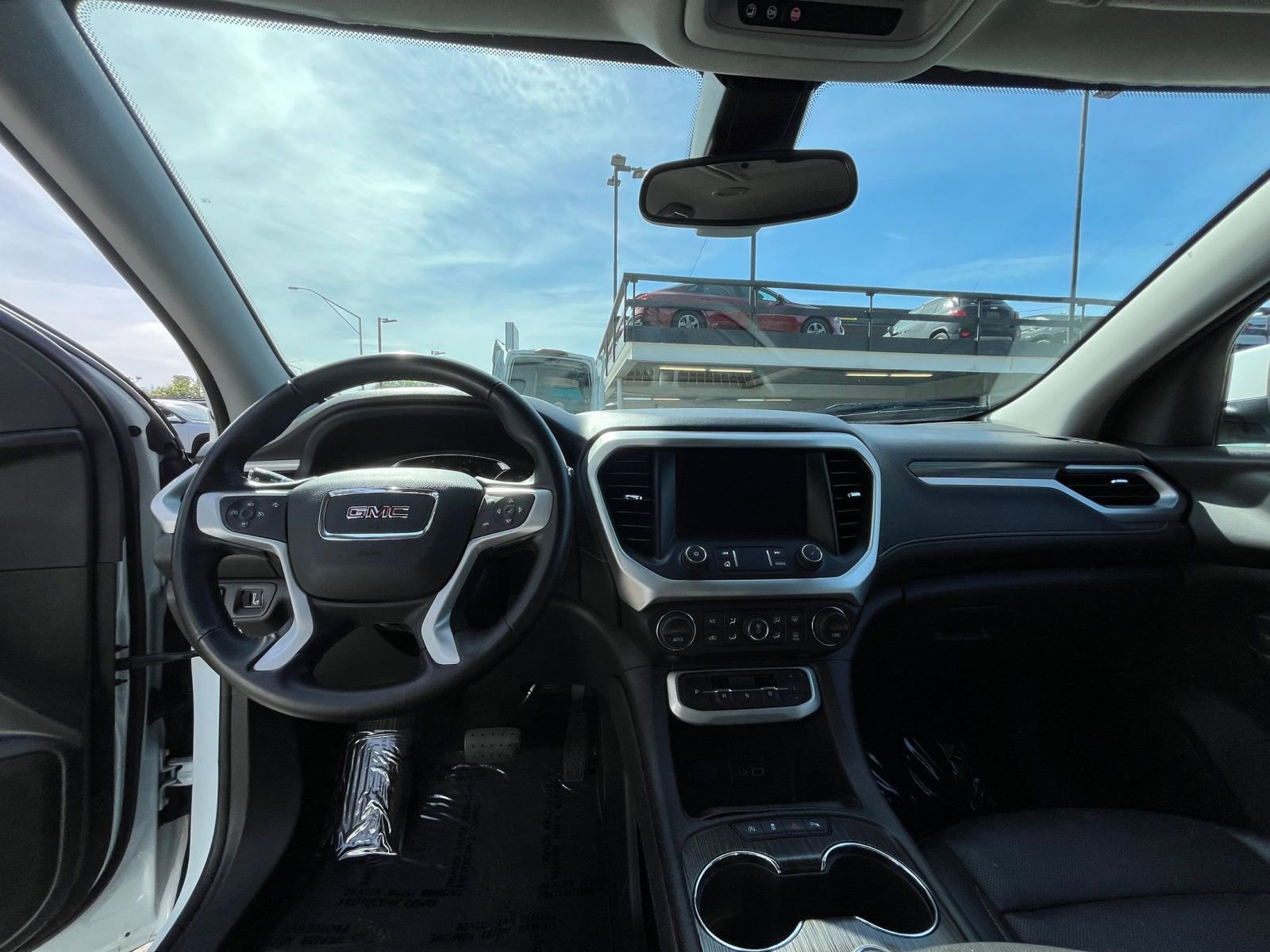 Thumbnail: 2023 GMC Acadia - 33