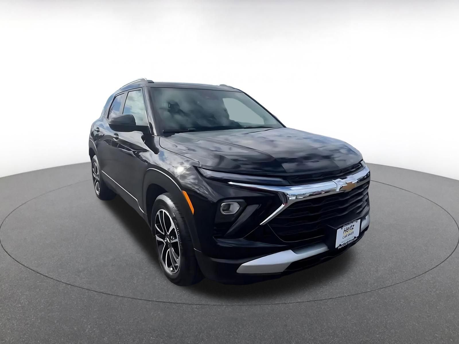 Thumbnail: 2025 Chevrolet TrailBlazer - 3