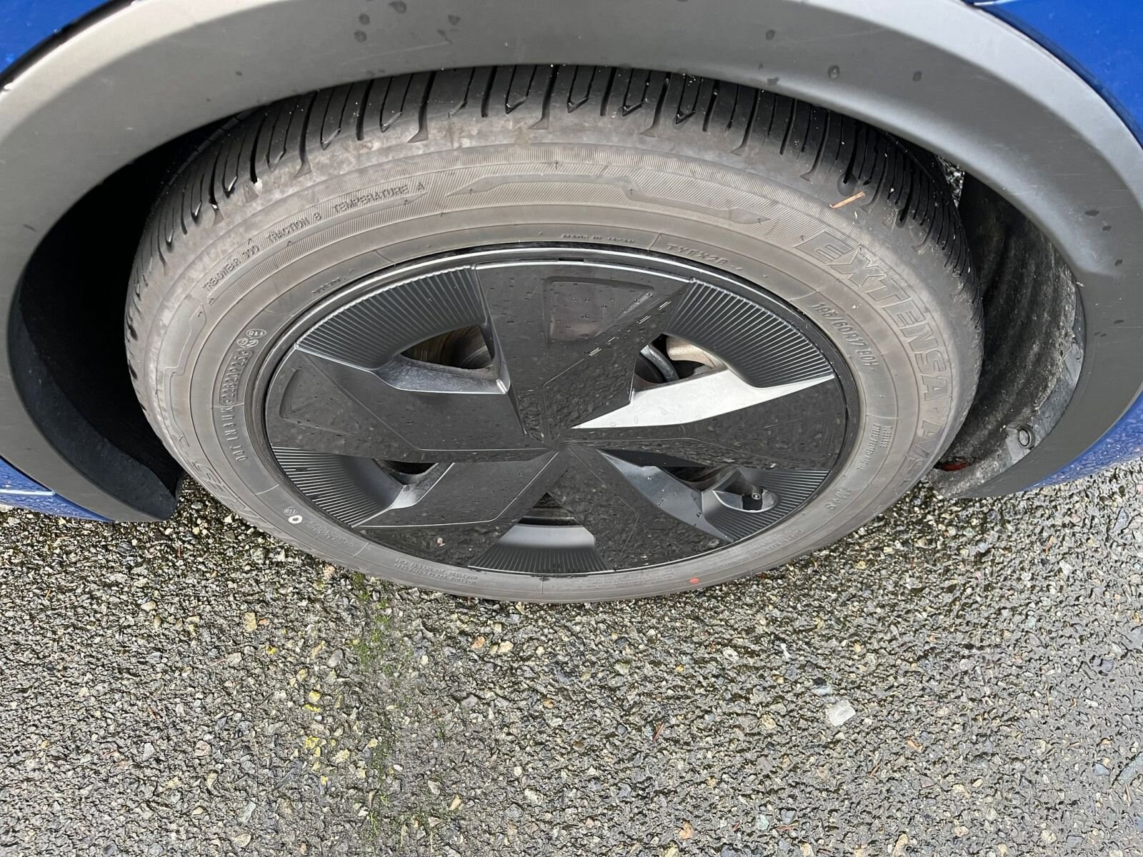 Thumbnail: 2025 Toyota Prius - 30