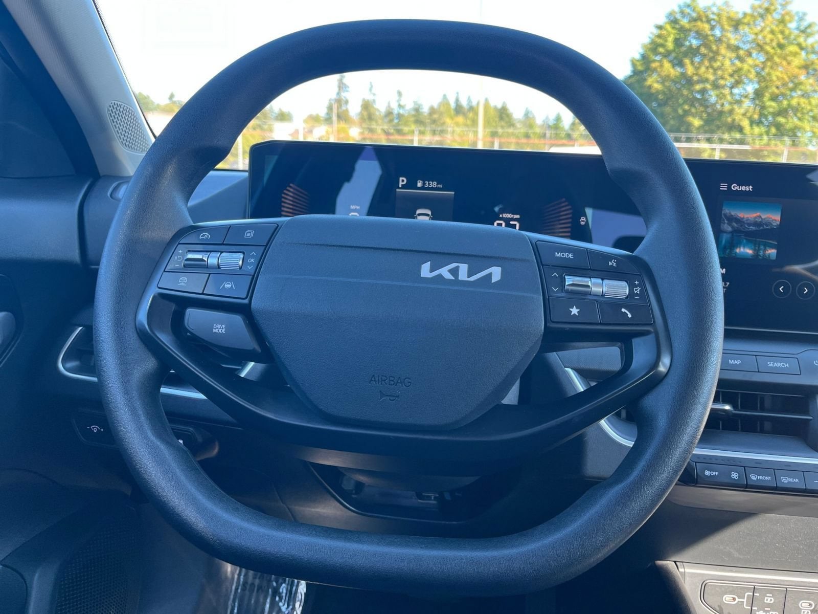 Thumbnail: 2025 Kia K4 - 28