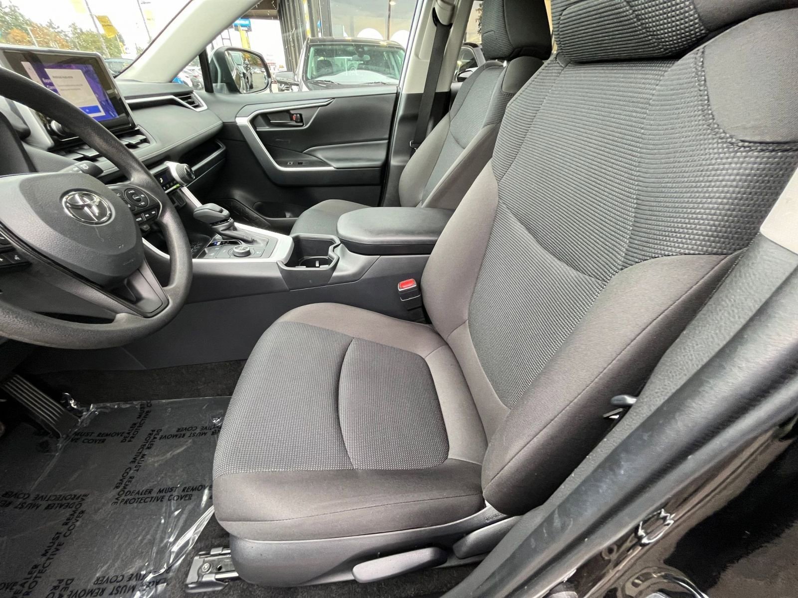 Thumbnail: 2025 Toyota RAV4 - 27