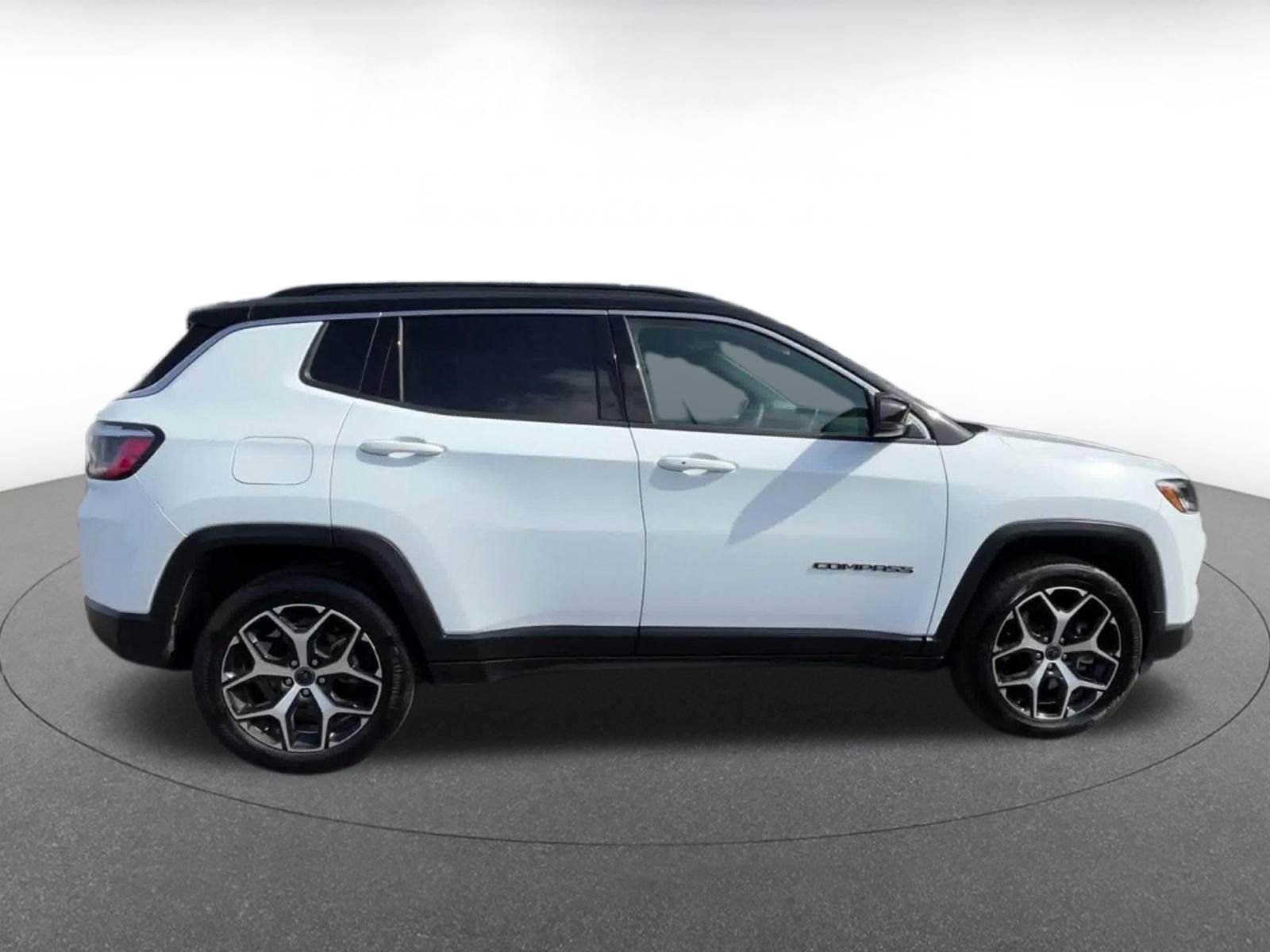 Thumbnail: 2025 Jeep Compass - 16