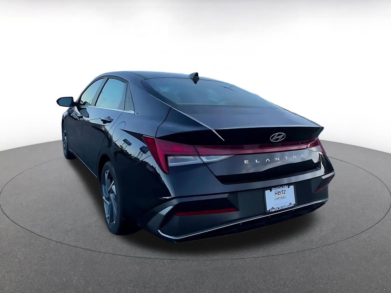 Thumbnail: 2025 Hyundai Elantra - 11