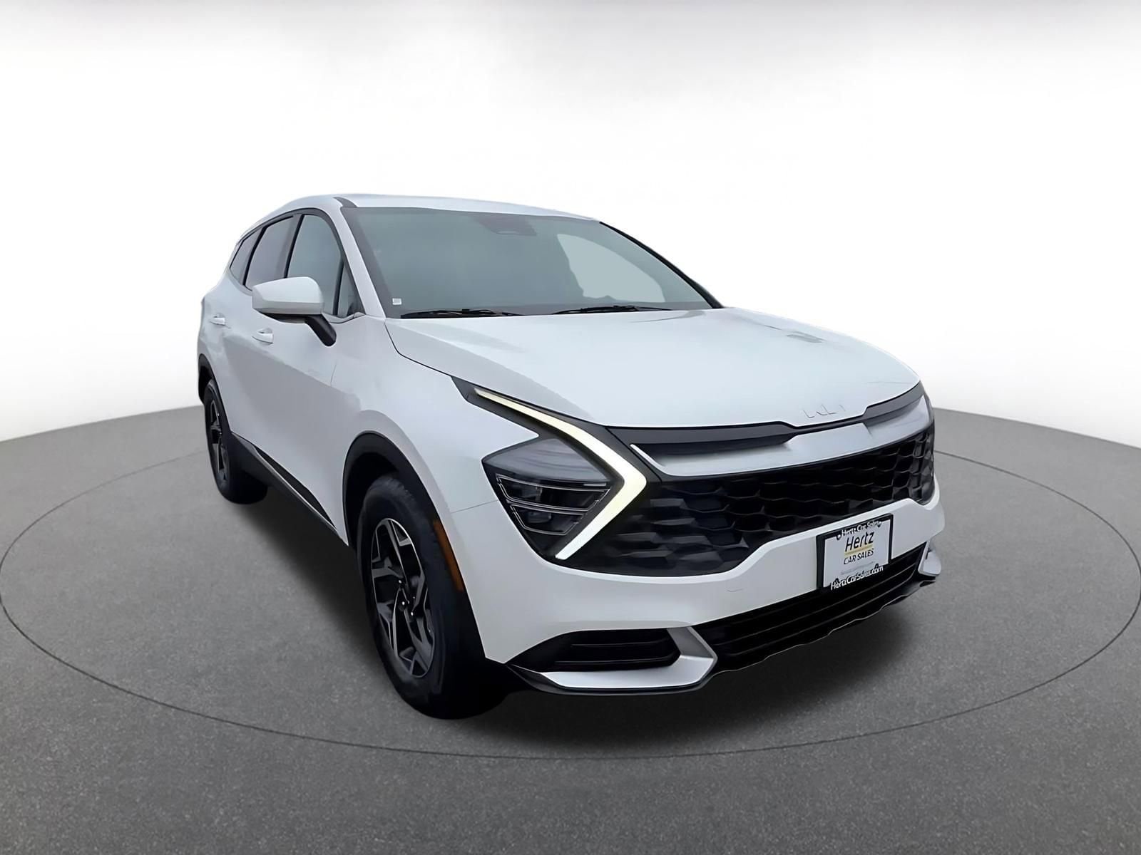 Thumbnail: 2025 Kia Sportage - 3