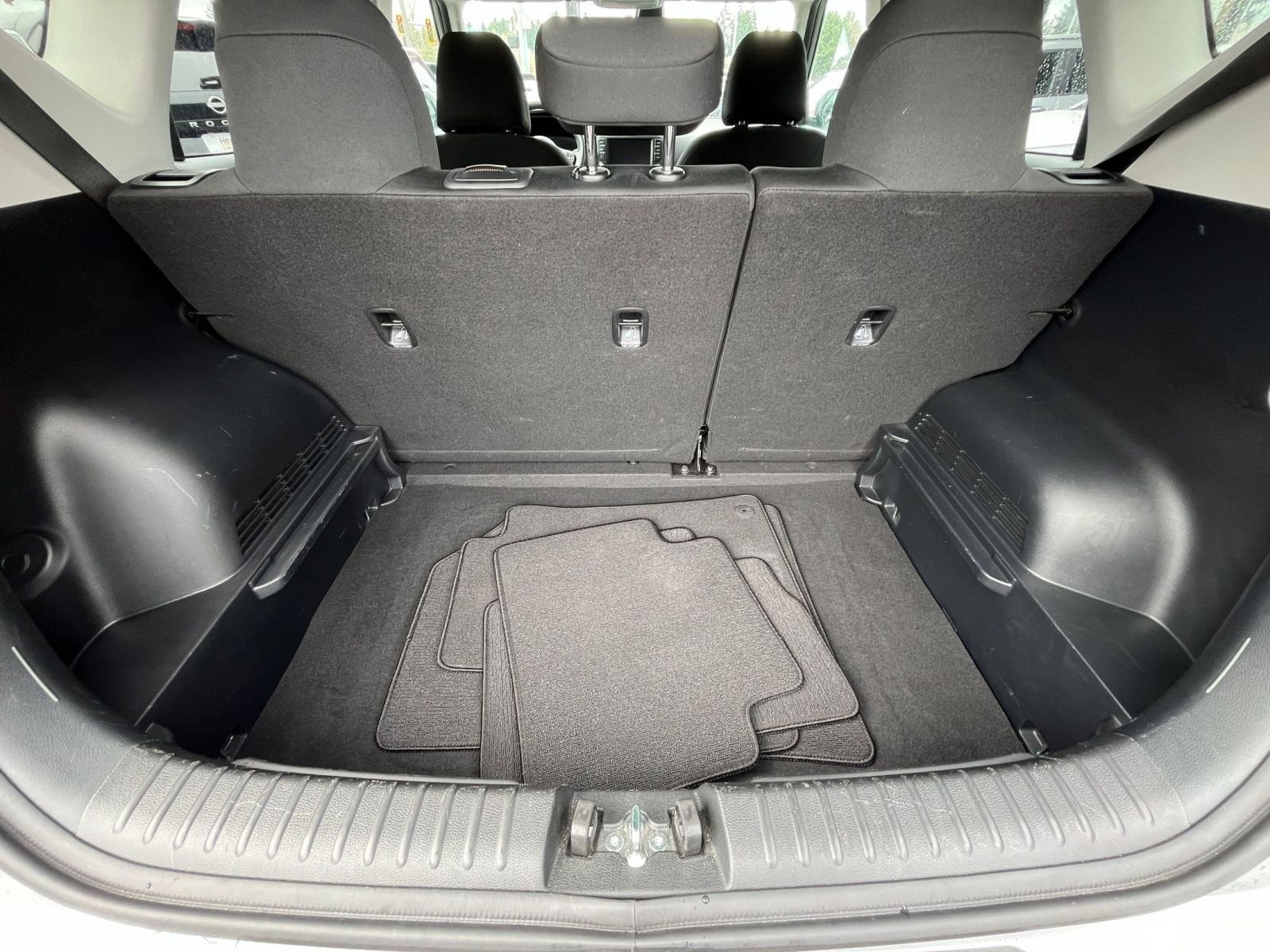 Thumbnail: 2025 Kia Soul - 31